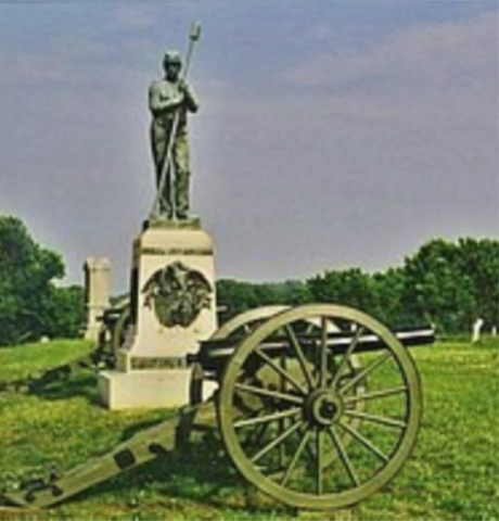 Hamptons Battery statue on the field surrounded by cannons