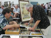 Artifact Show 2013